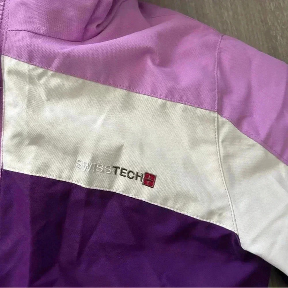 Girls Swiss Tech Purple And White Jacket Coat Size XS (4-5) - Picture 2 of 4